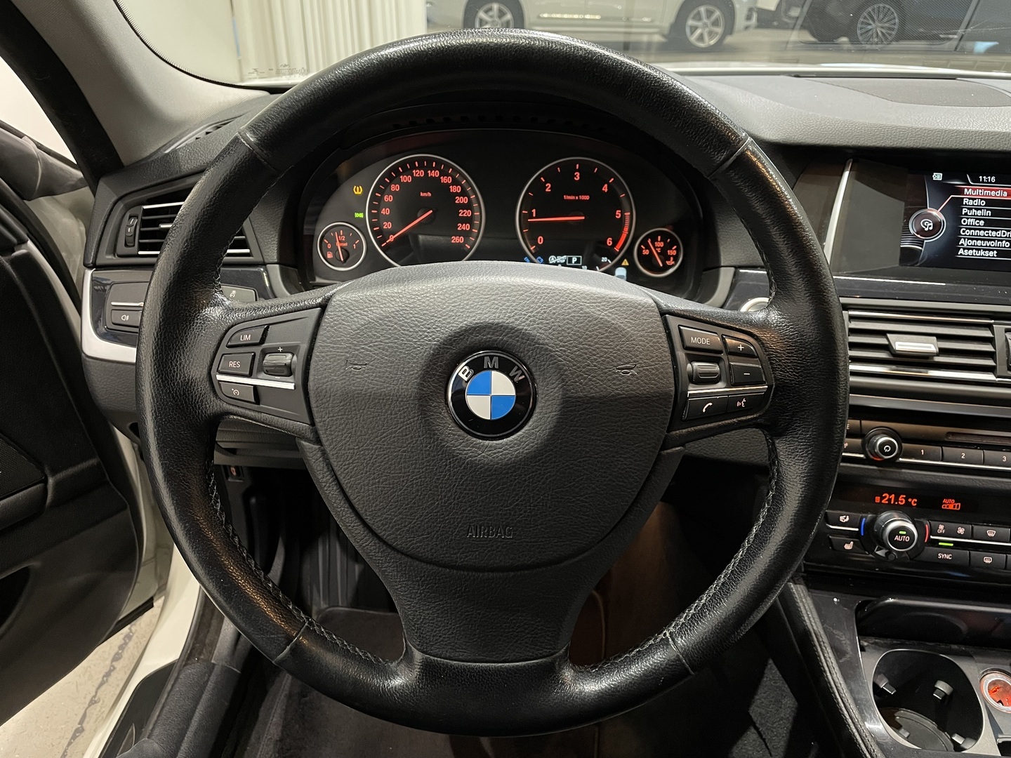 BMW 520 2014