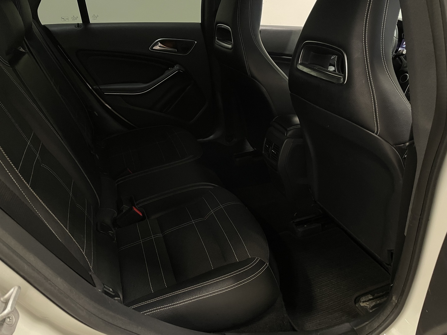 MERCEDES-BENZ CLA 2016