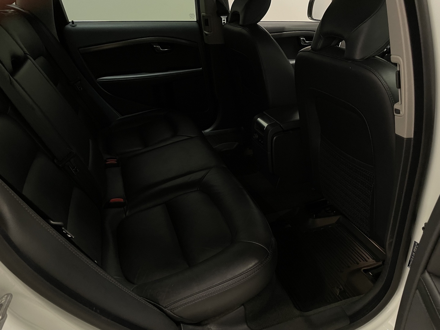 VOLVO XC70 2016