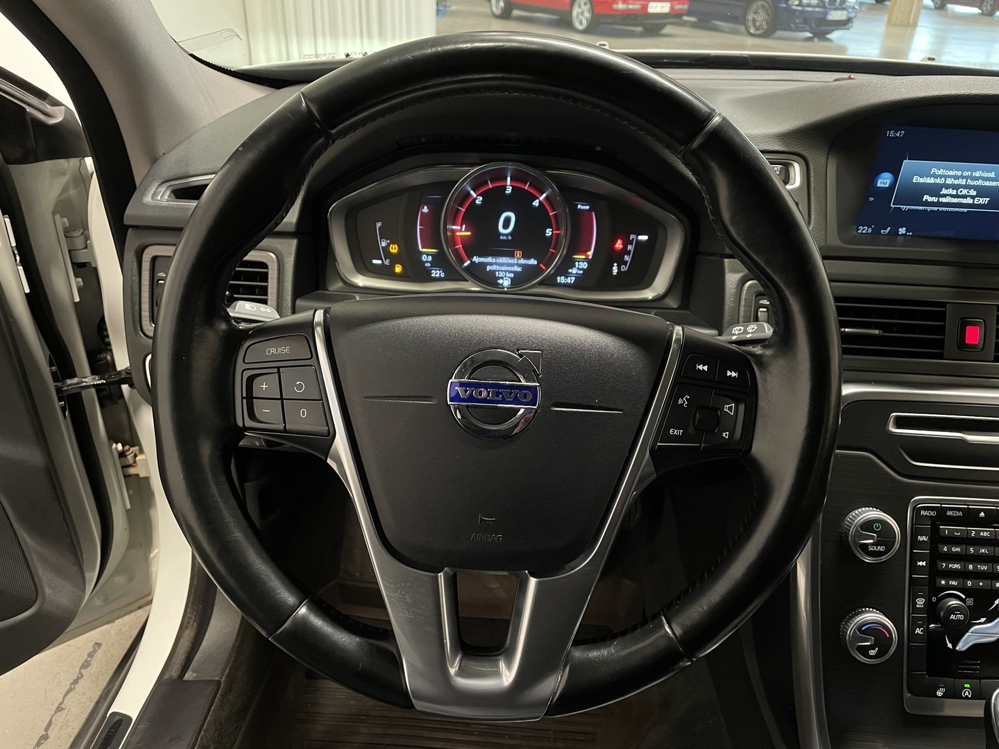 VOLVO XC70 2016