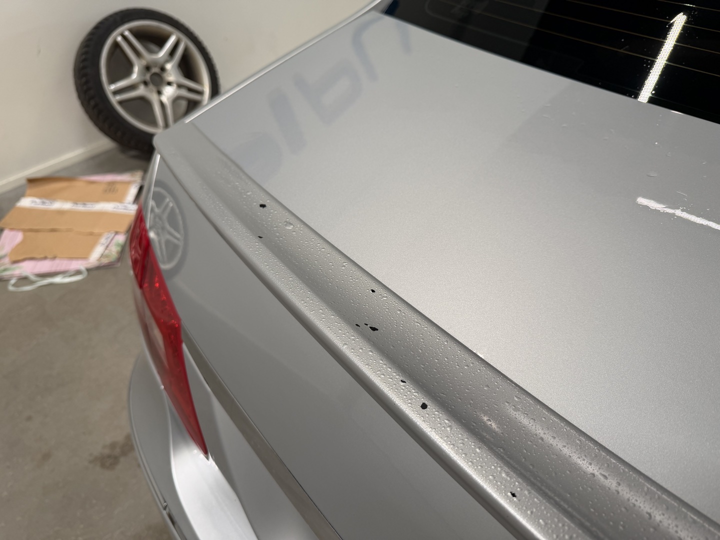 MERCEDES-BENZ E 2009