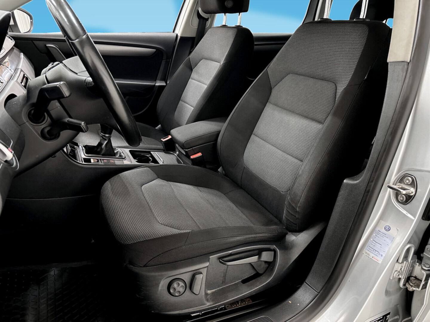 VOLKSWAGEN Passat 2013