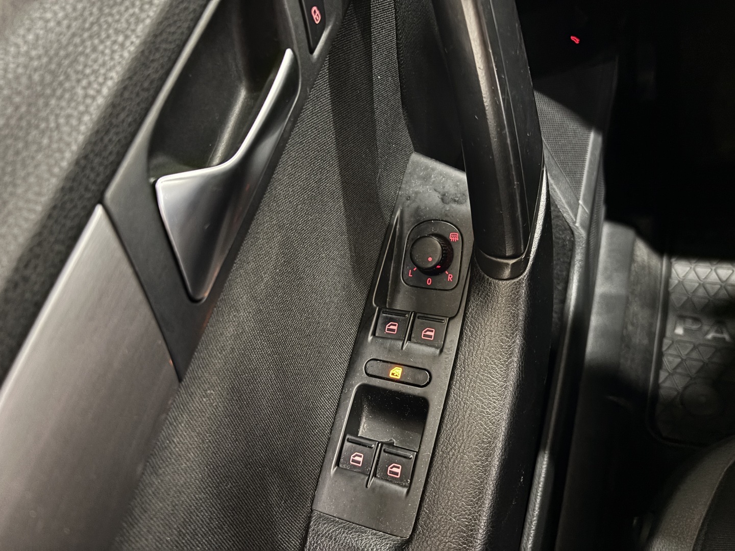 VOLKSWAGEN Passat 2013