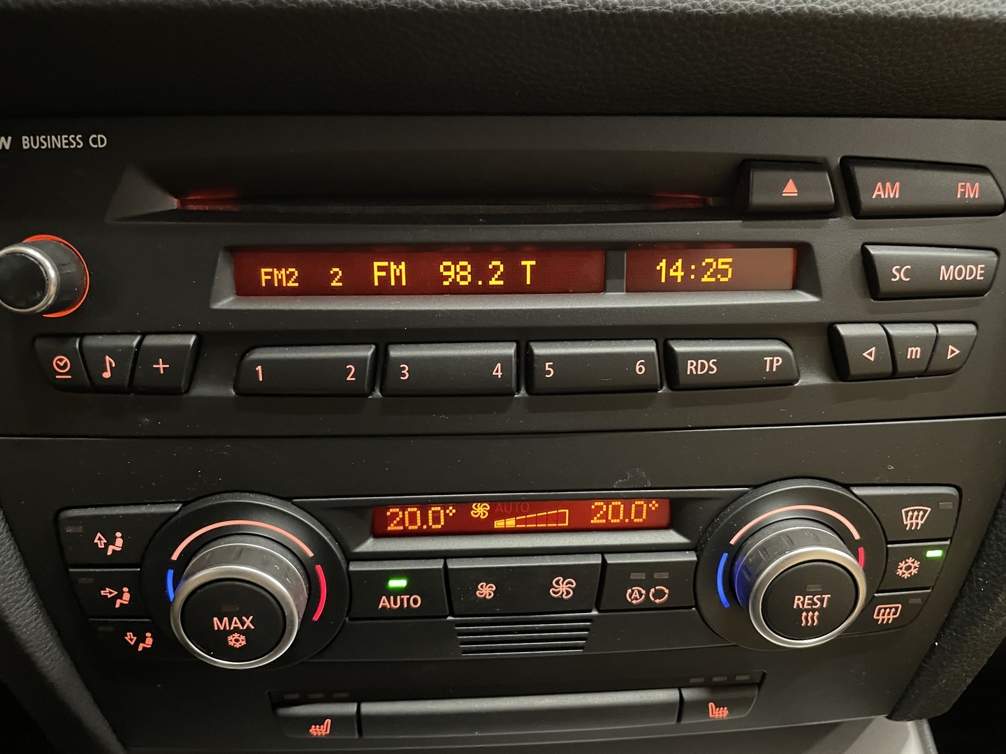 BMW 320 2007