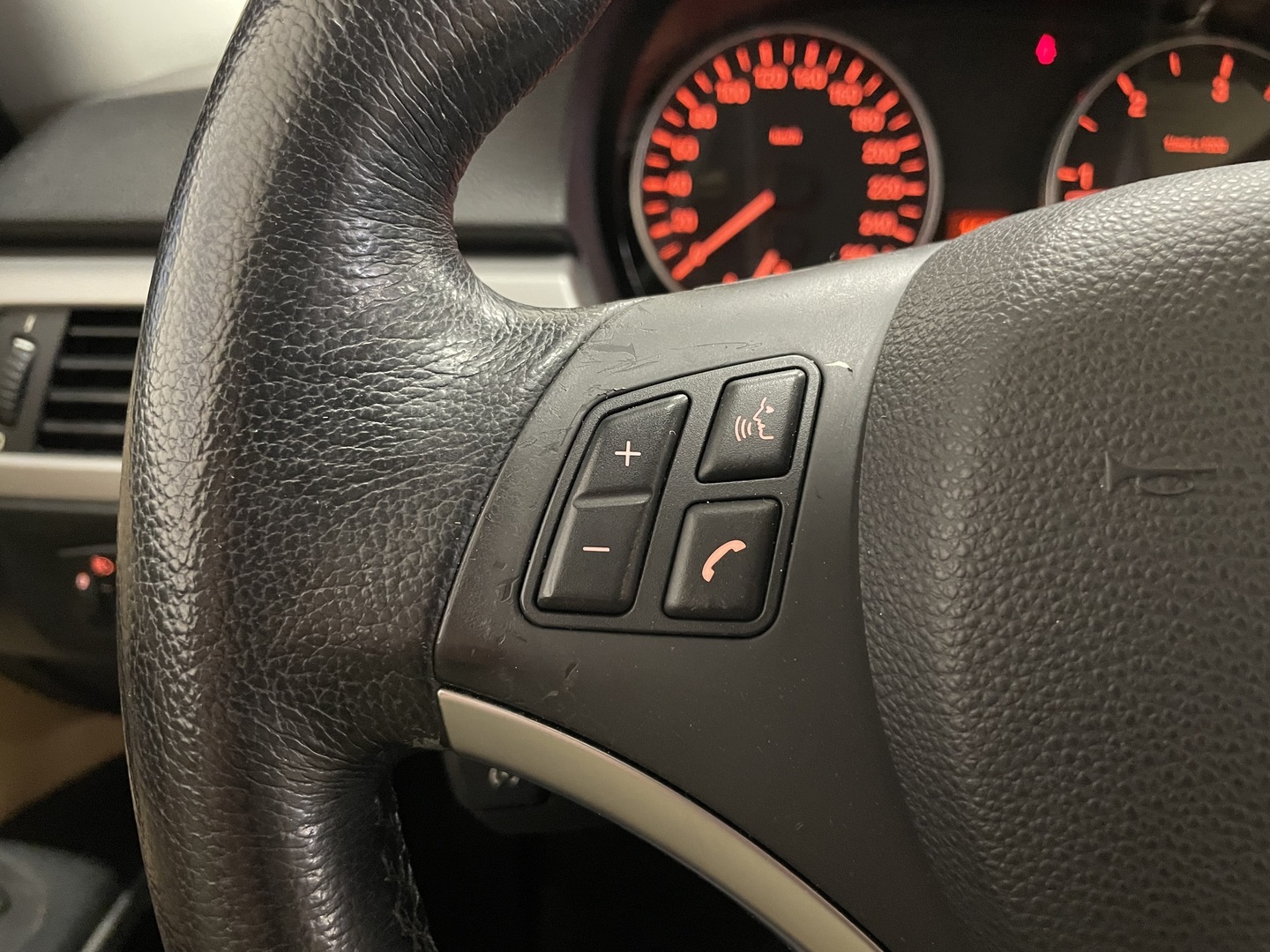 BMW 320 2007