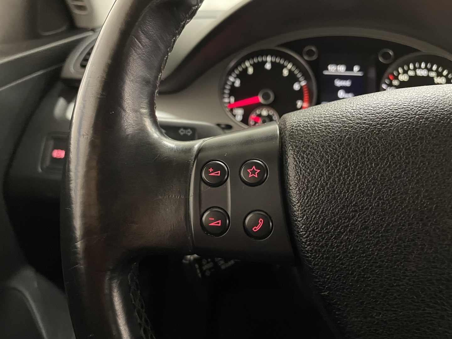 VOLKSWAGEN Passat 2009