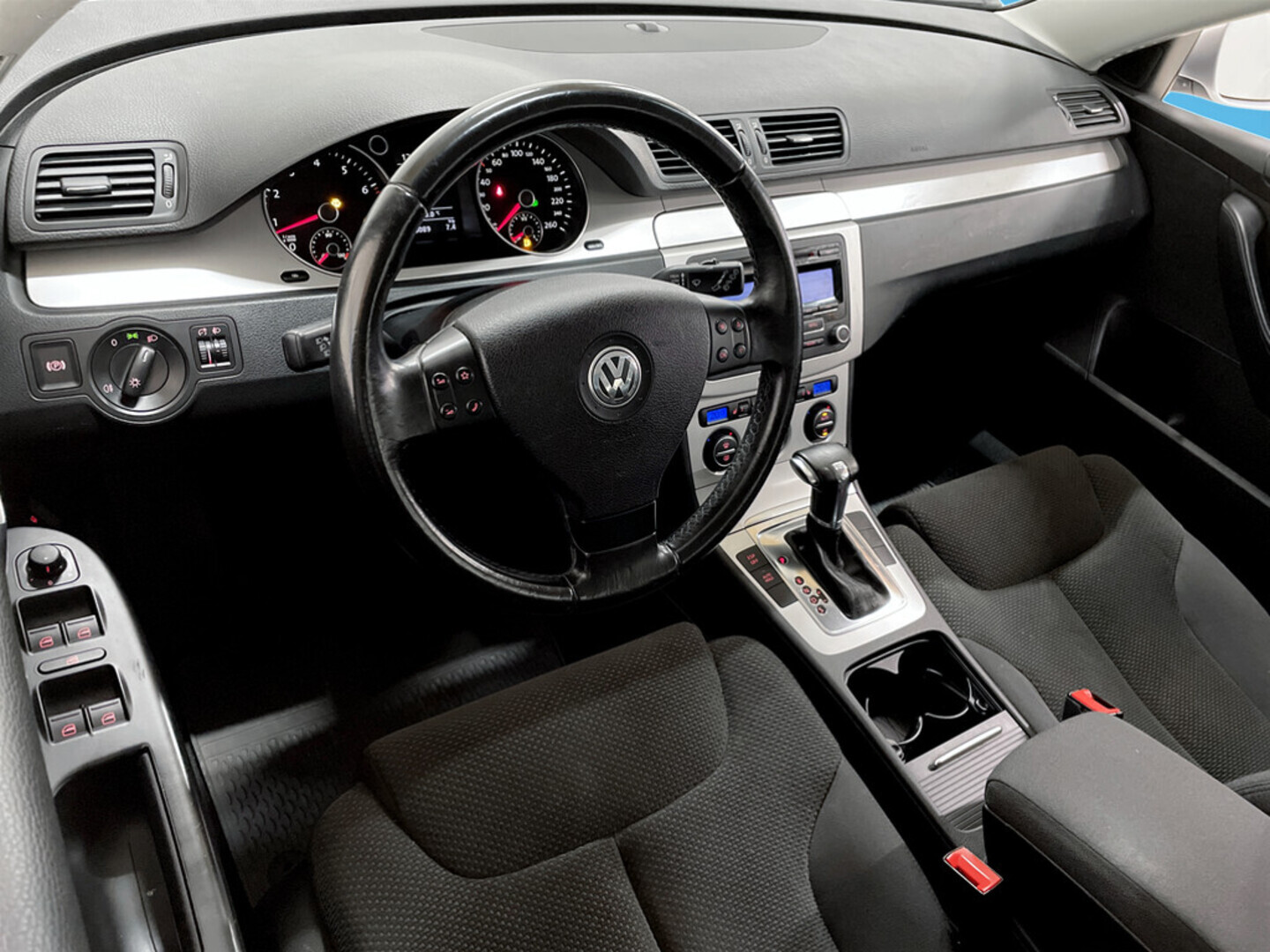 VOLKSWAGEN Passat 2009