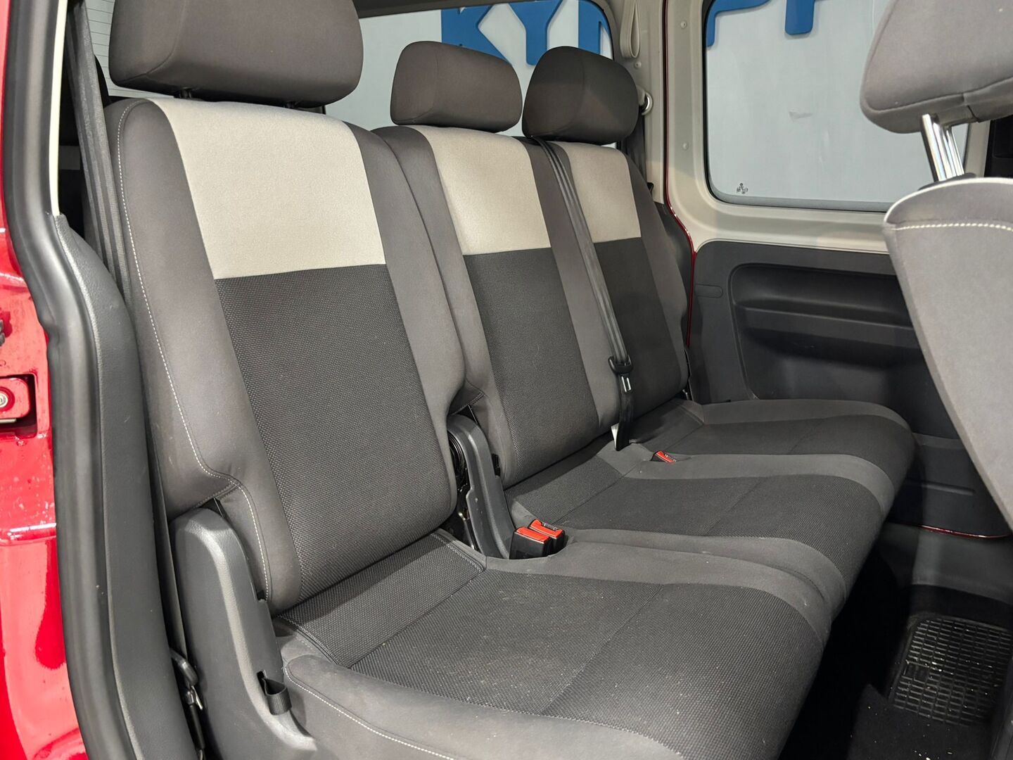 VOLKSWAGEN Caddy Maxi 2013