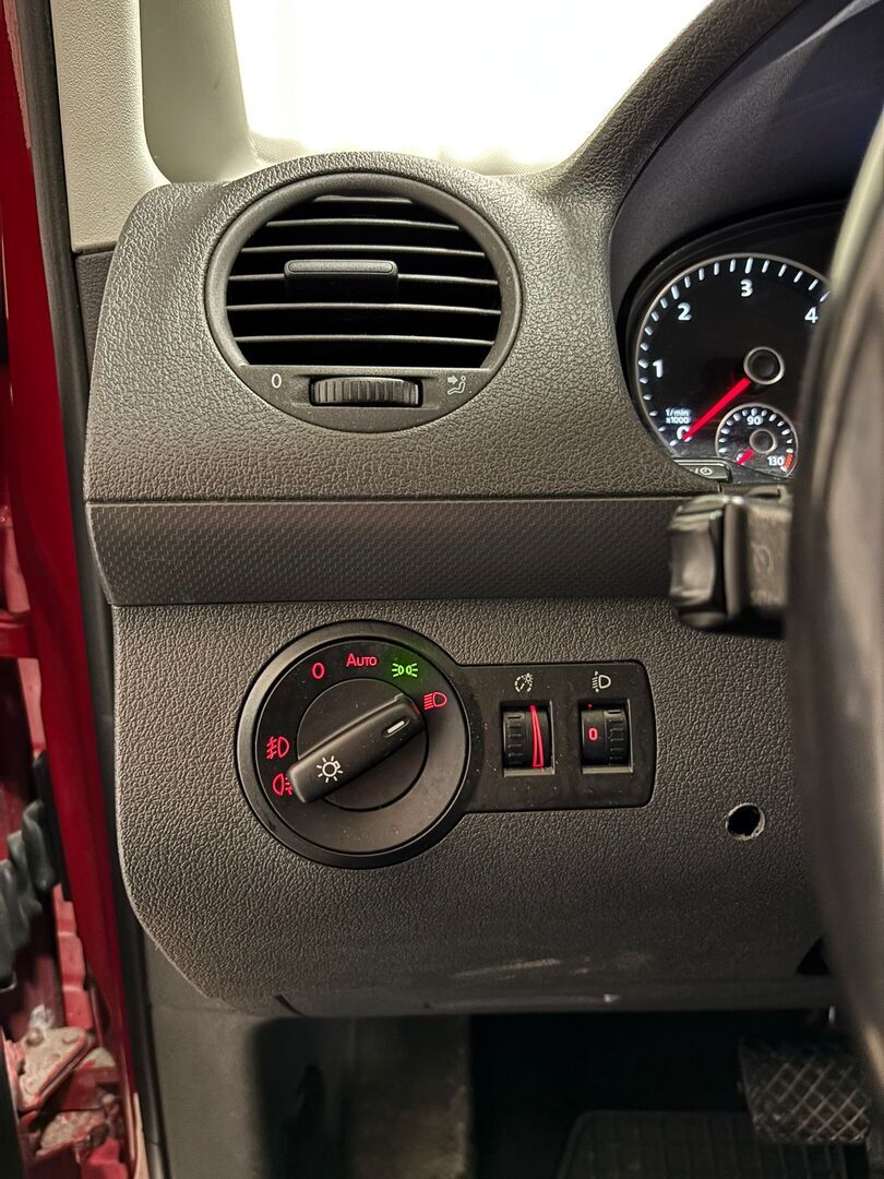 VOLKSWAGEN Caddy Maxi 2013