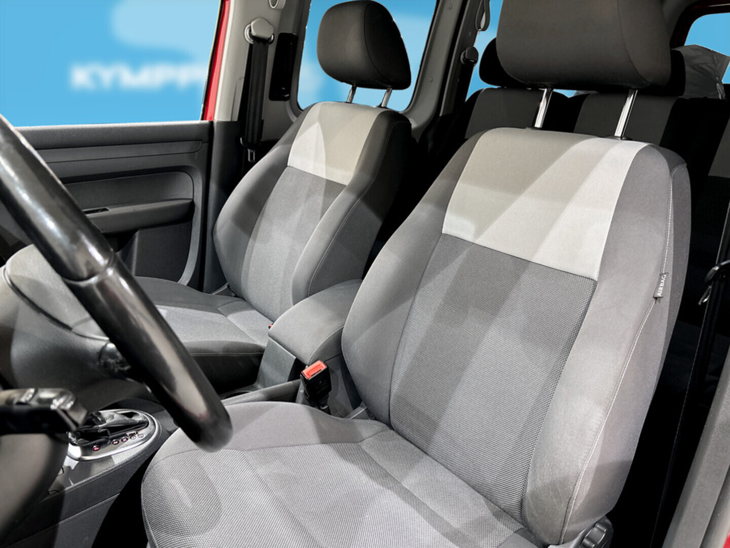 VOLKSWAGEN Caddy Maxi 2013