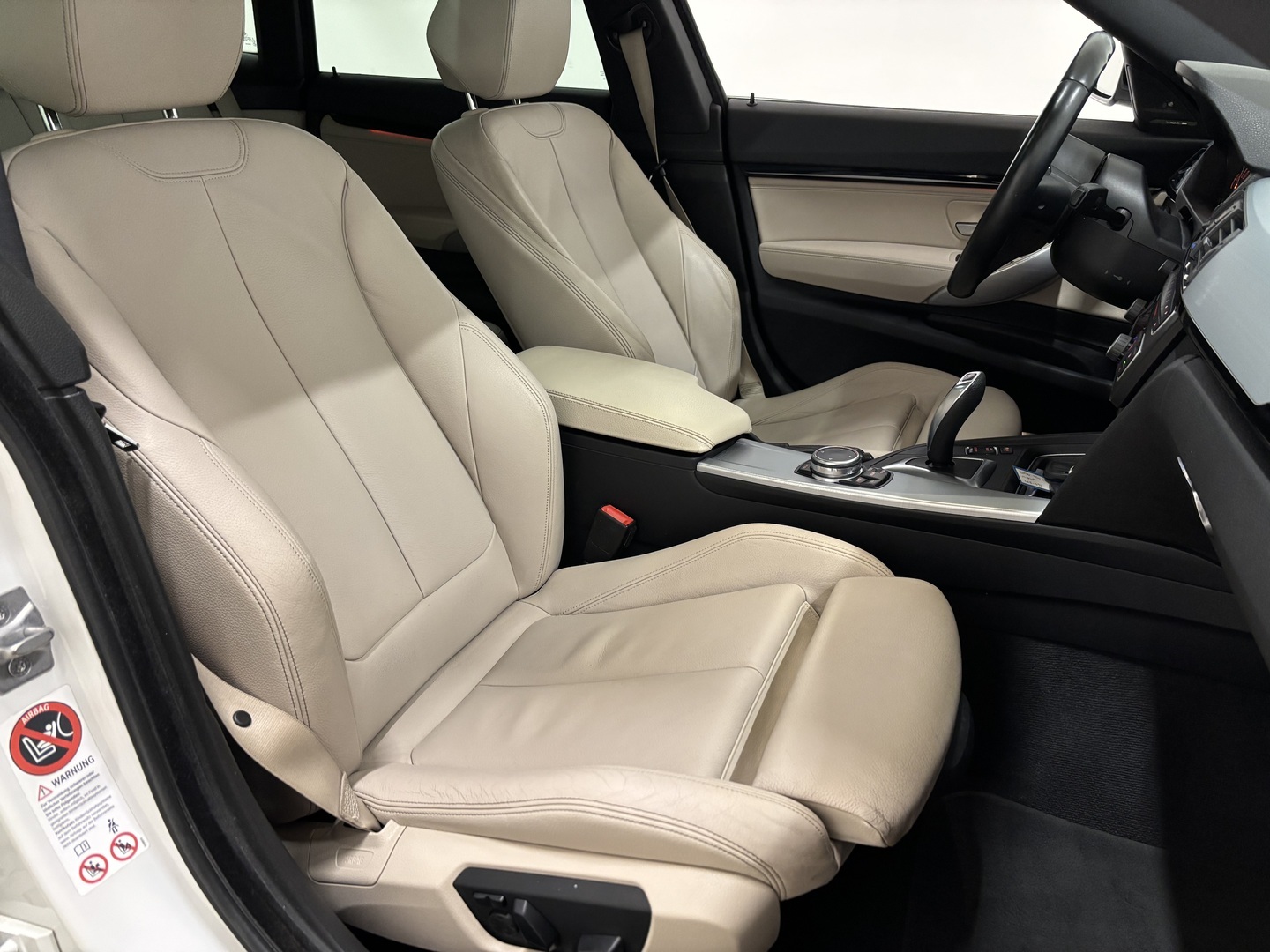 BMW 330 Gran Turismo 2014