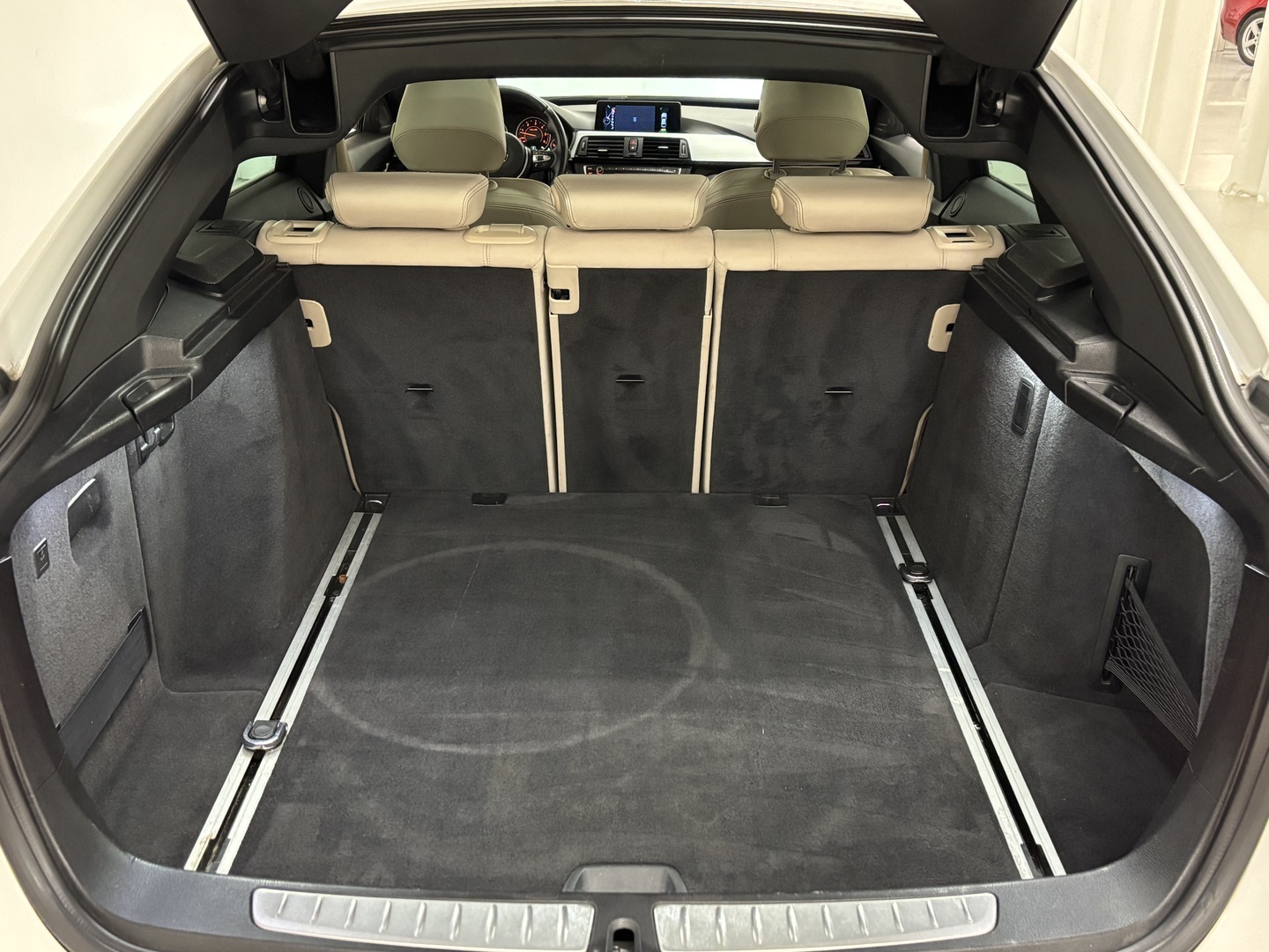 BMW 330 Gran Turismo 2014