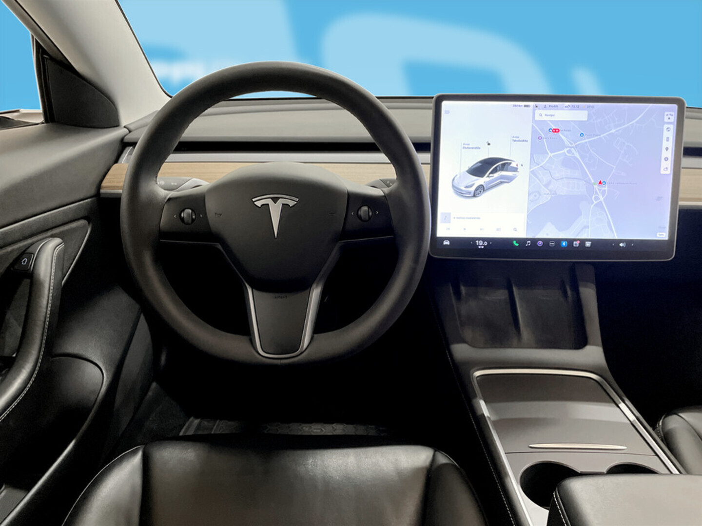 TESLA Model 3 2021
