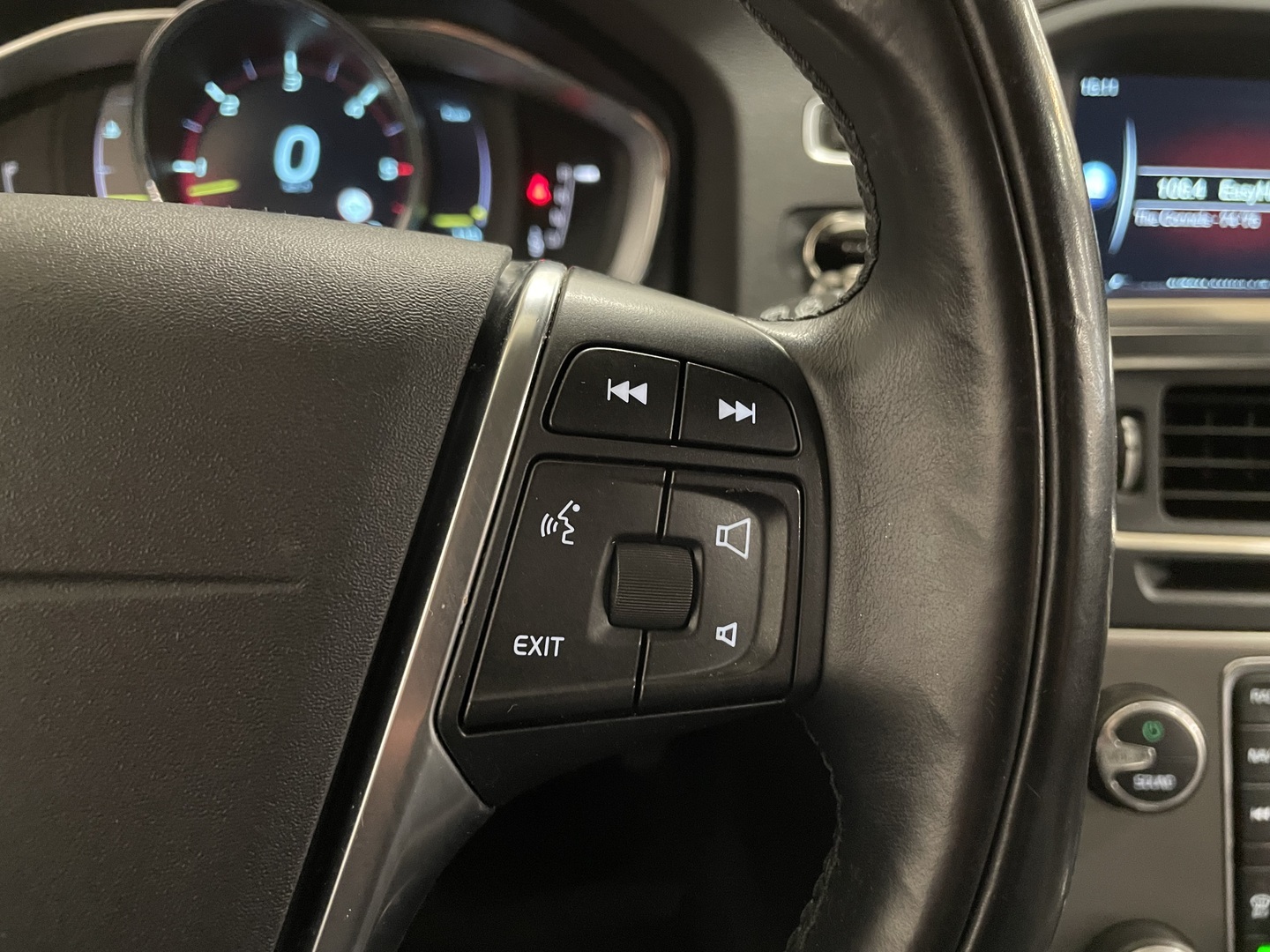 VOLVO V60 2014