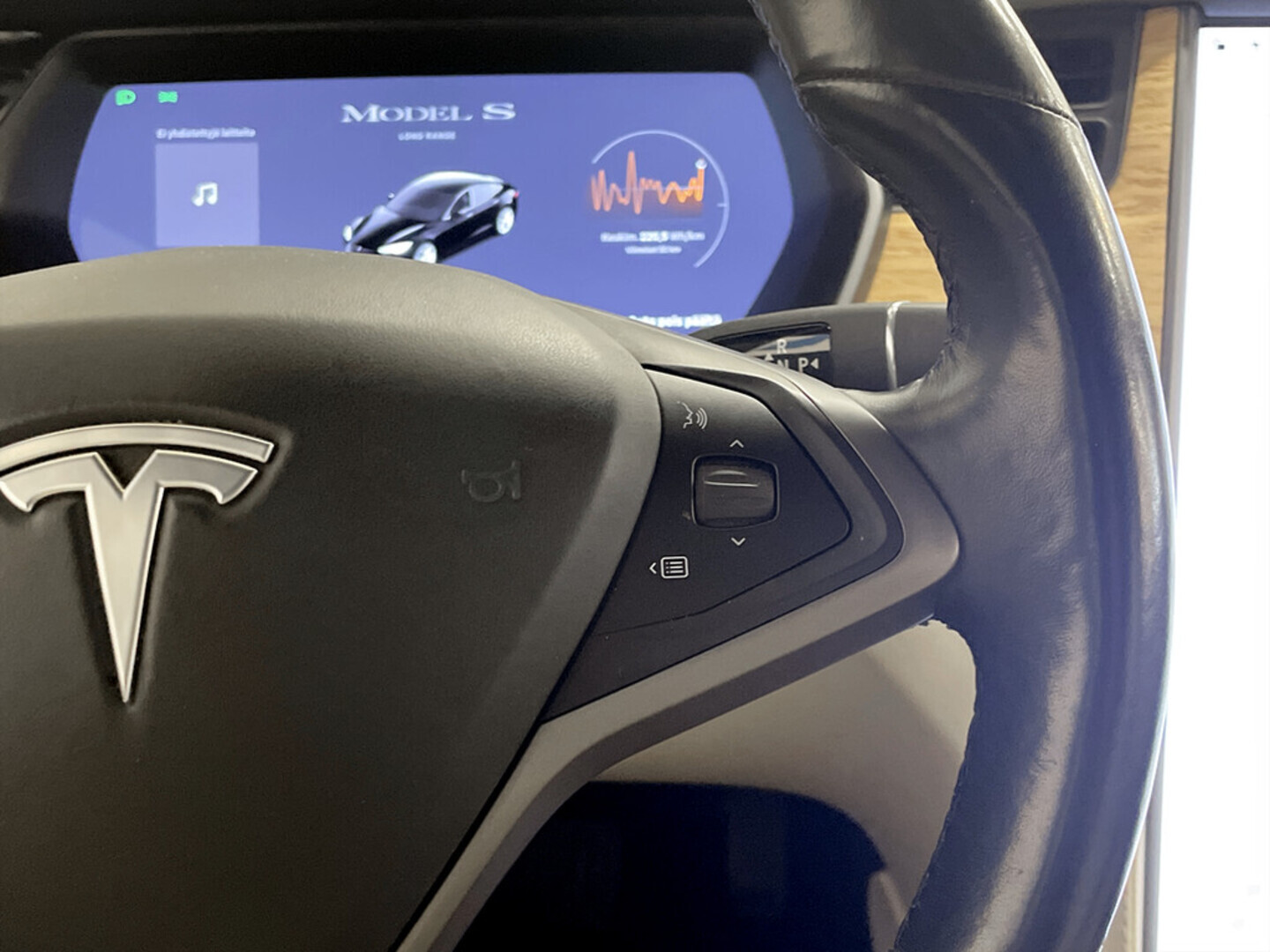TESLA Model S 2020