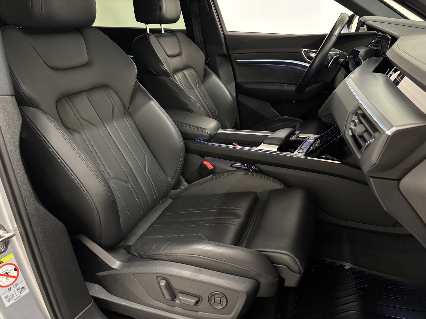 AUDI e-tron 2020