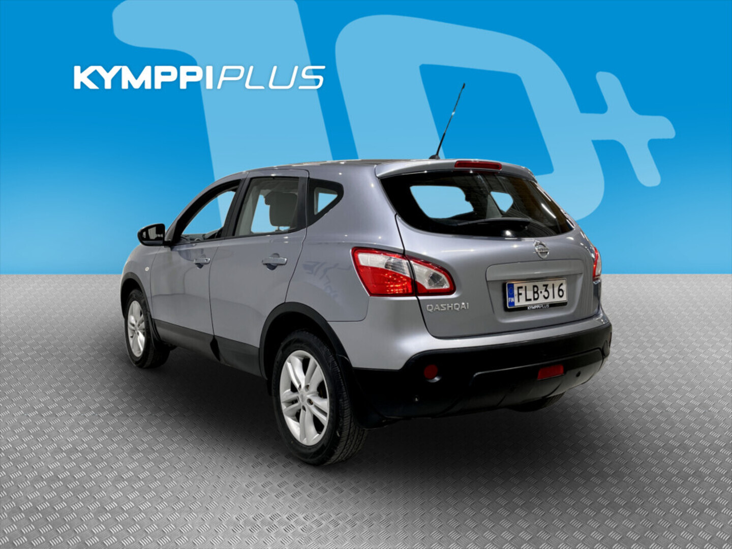 NISSAN Qashqai 2013