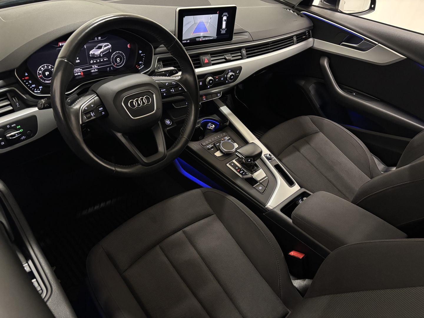 AUDI A4 2017