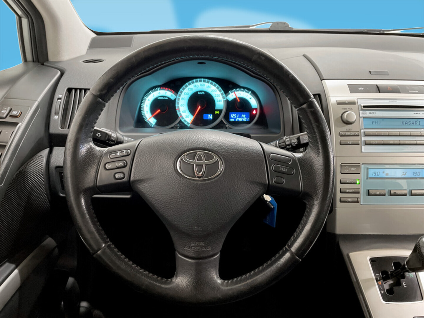 TOYOTA Corolla Verso 2007