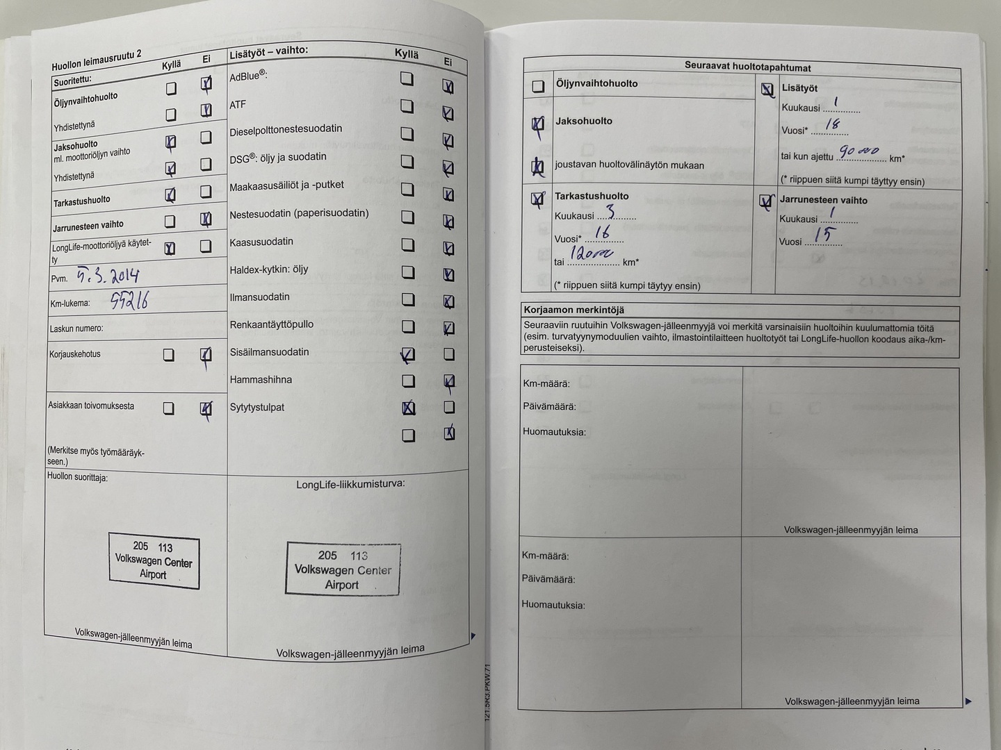 VOLKSWAGEN Golf 2012