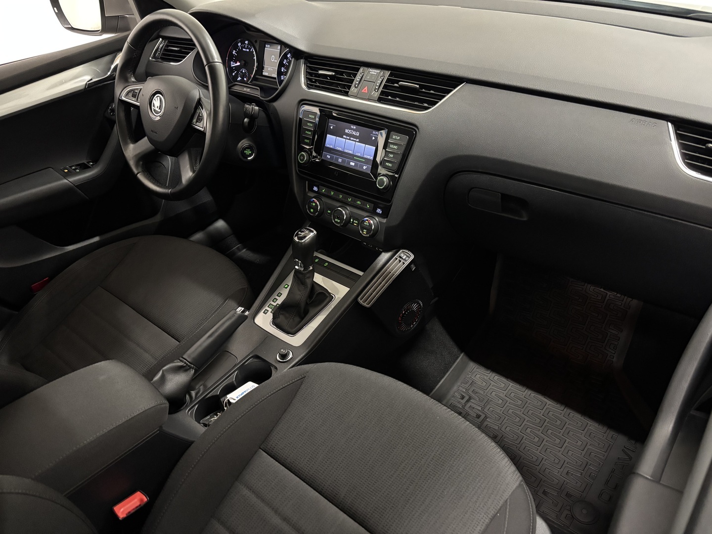 SKODA Octavia 2015