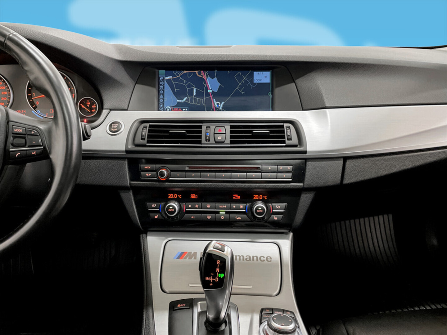 BMW 523 2011