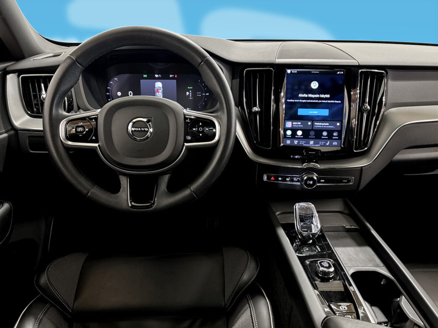 VOLVO XC60 2023