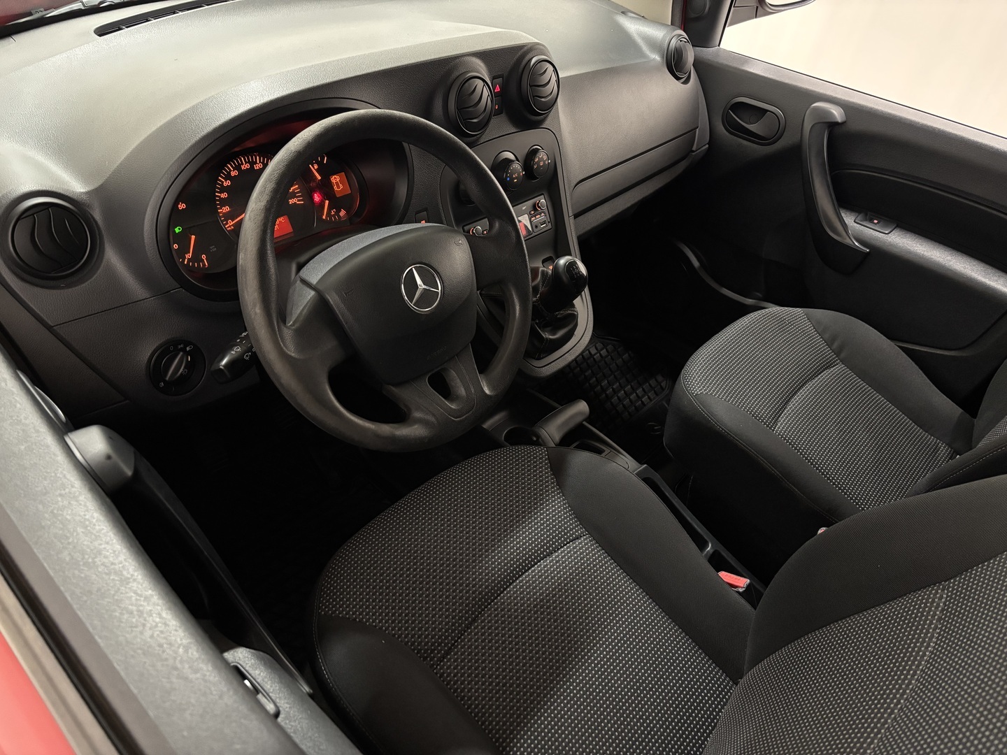 MERCEDES-BENZ Citan 2015