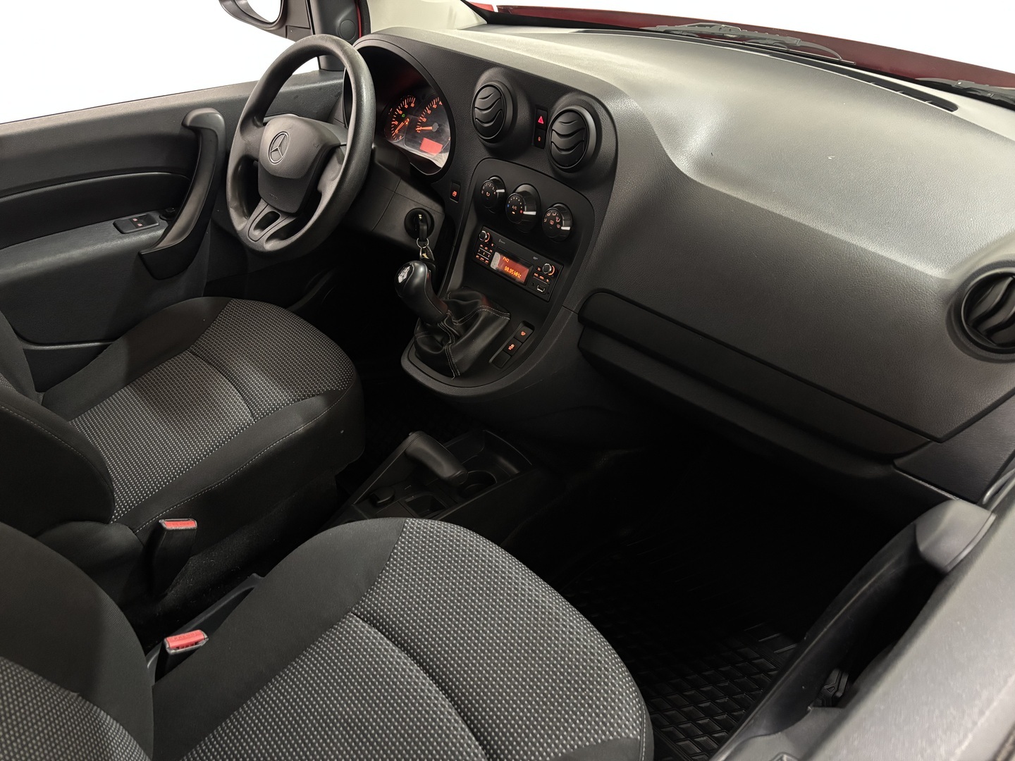 MERCEDES-BENZ Citan 2015