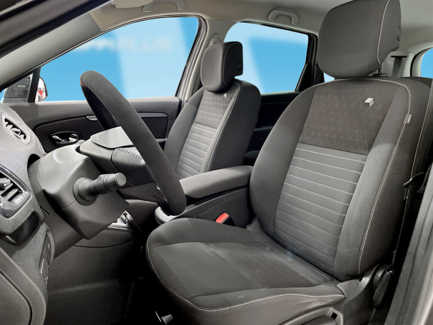 RENAULT Grand Scenic 2015