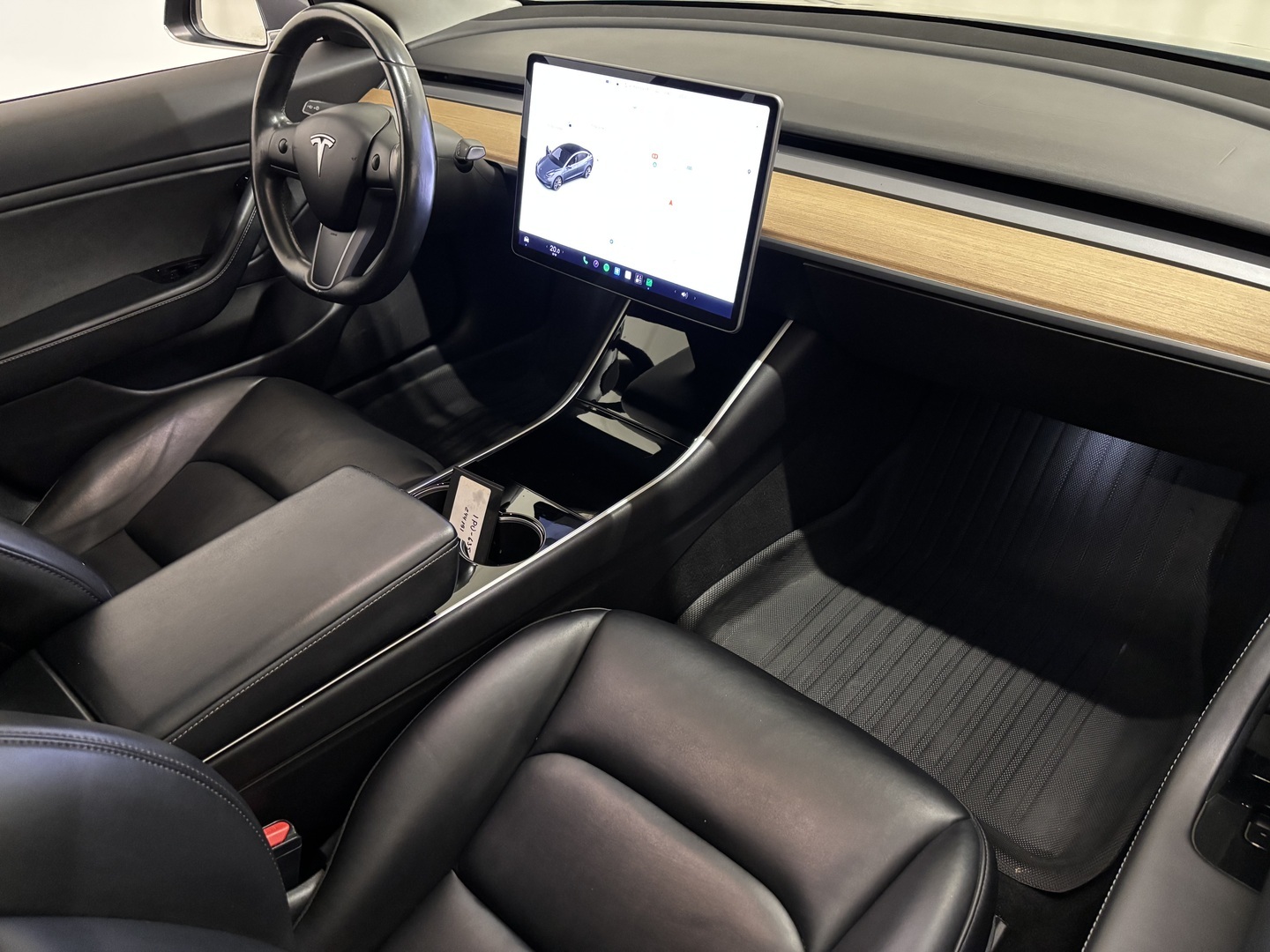 TESLA Model 3 2019