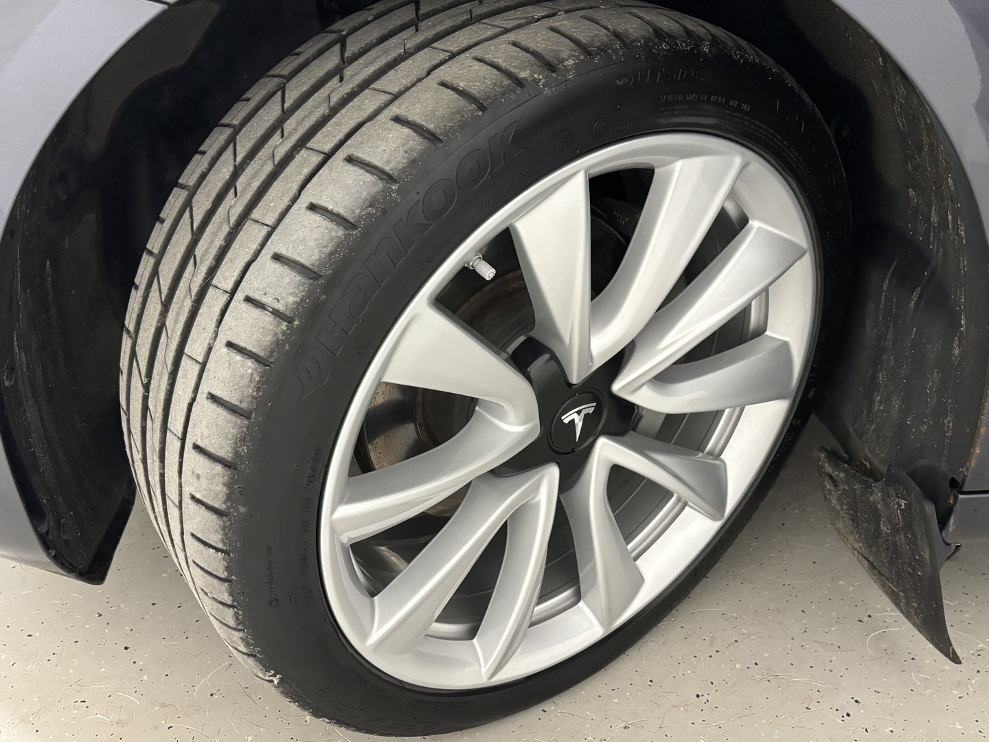 TESLA Model 3 2019