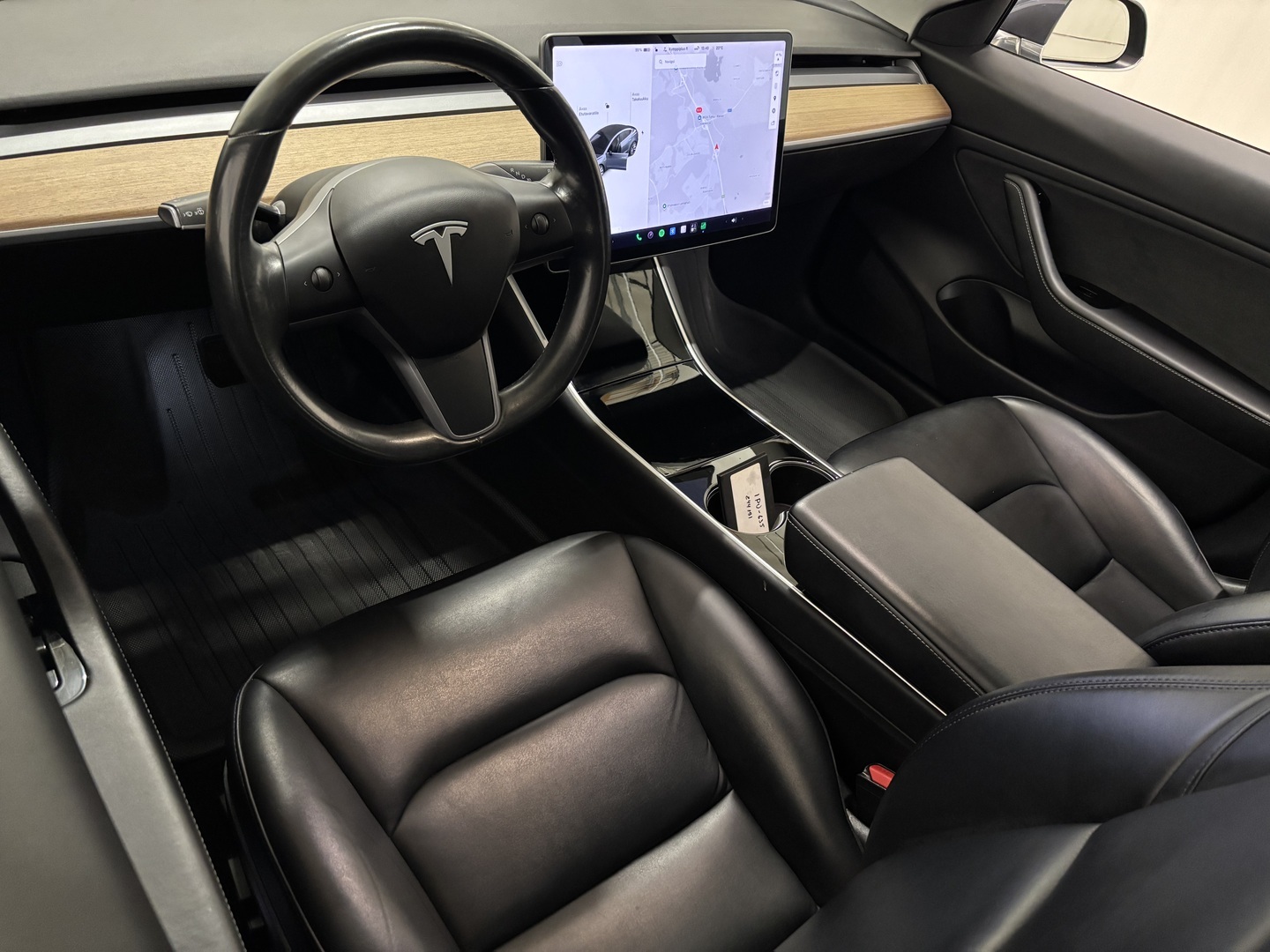 TESLA Model 3 2019
