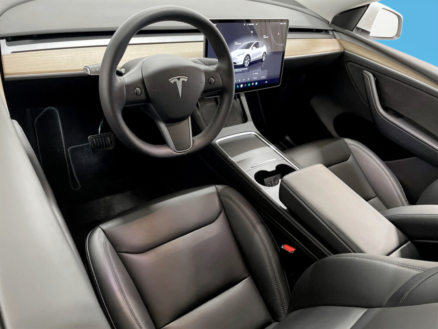TESLA Model Y 2022