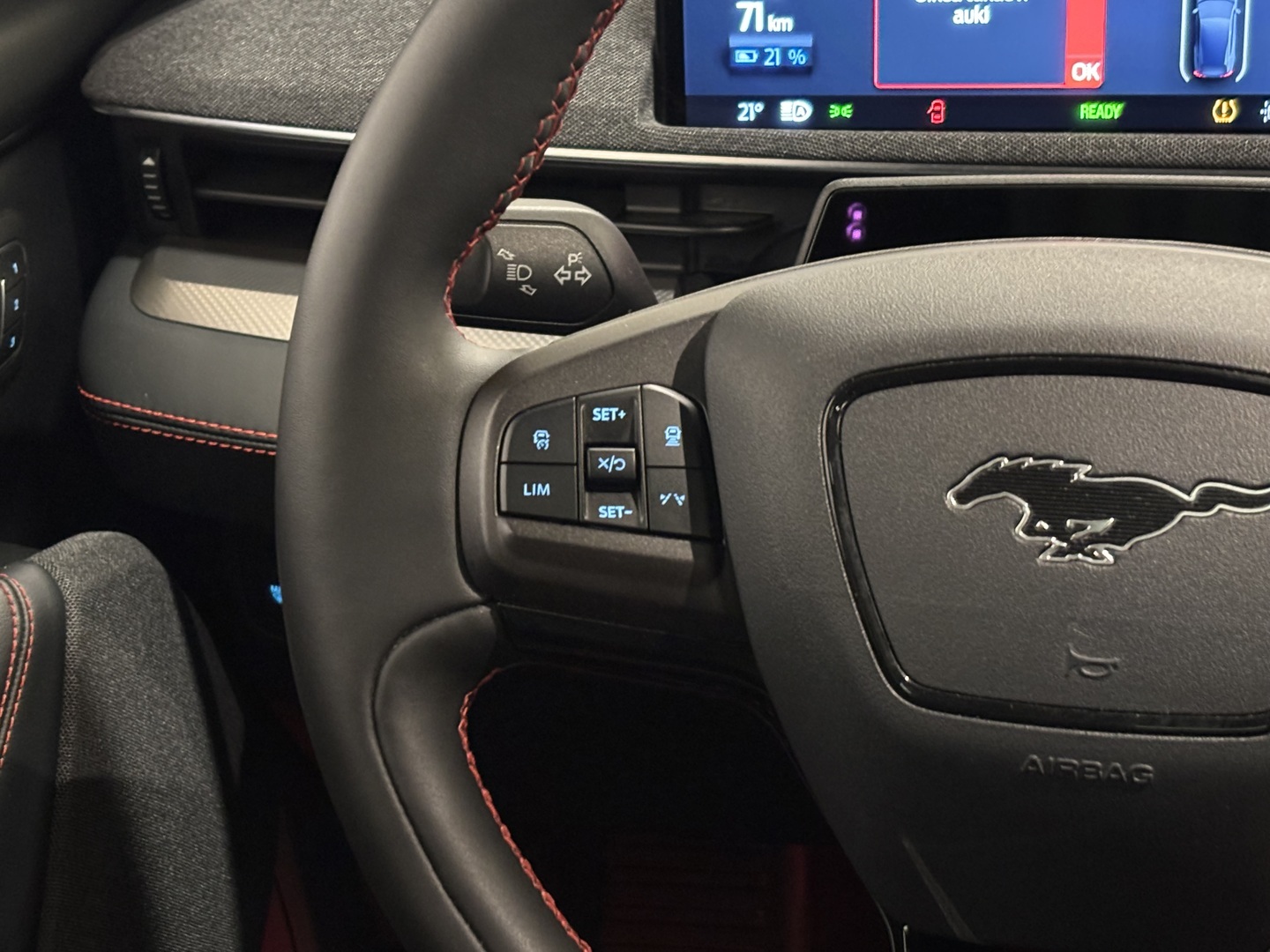 FORD Mustang Mach-E 2022