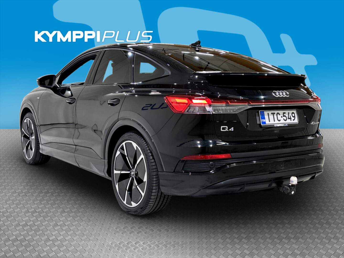 AUDI Q4 e-tron 2022