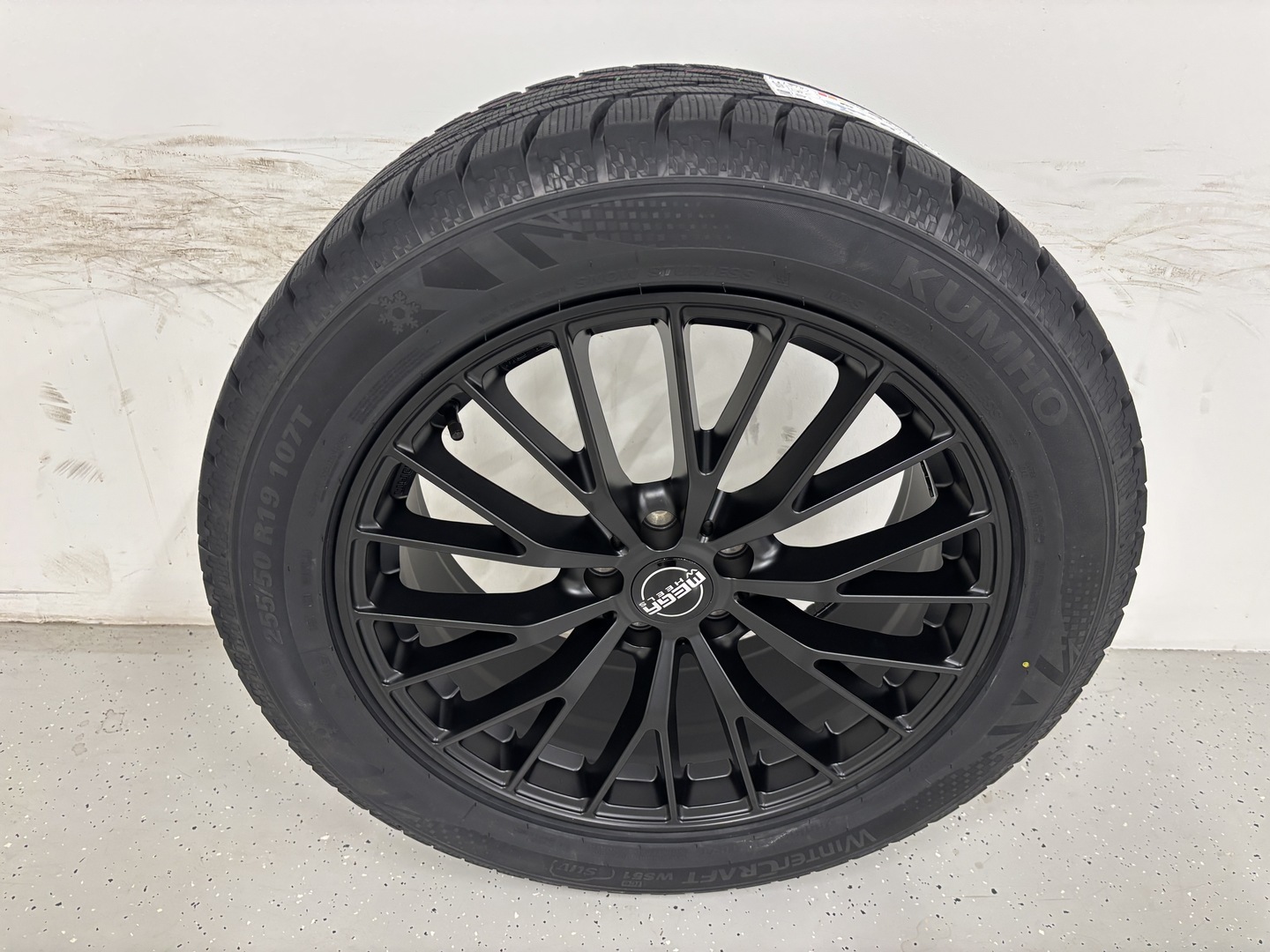 AUDI Q4 e-tron 2022