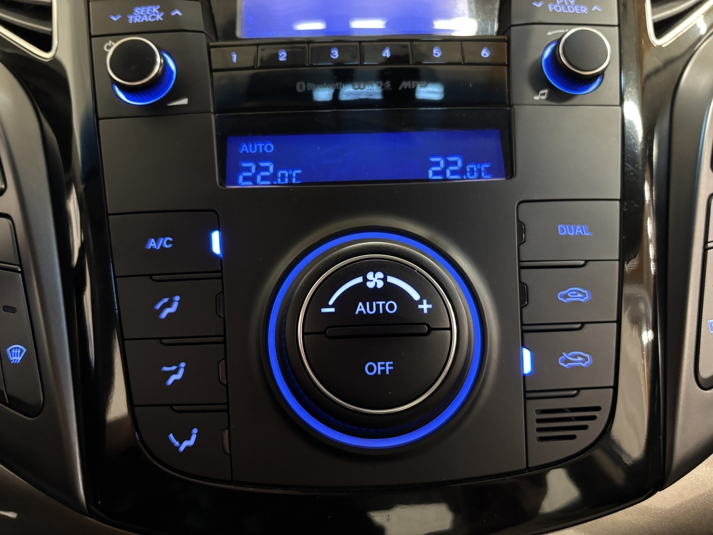 HYUNDAI i40 2013
