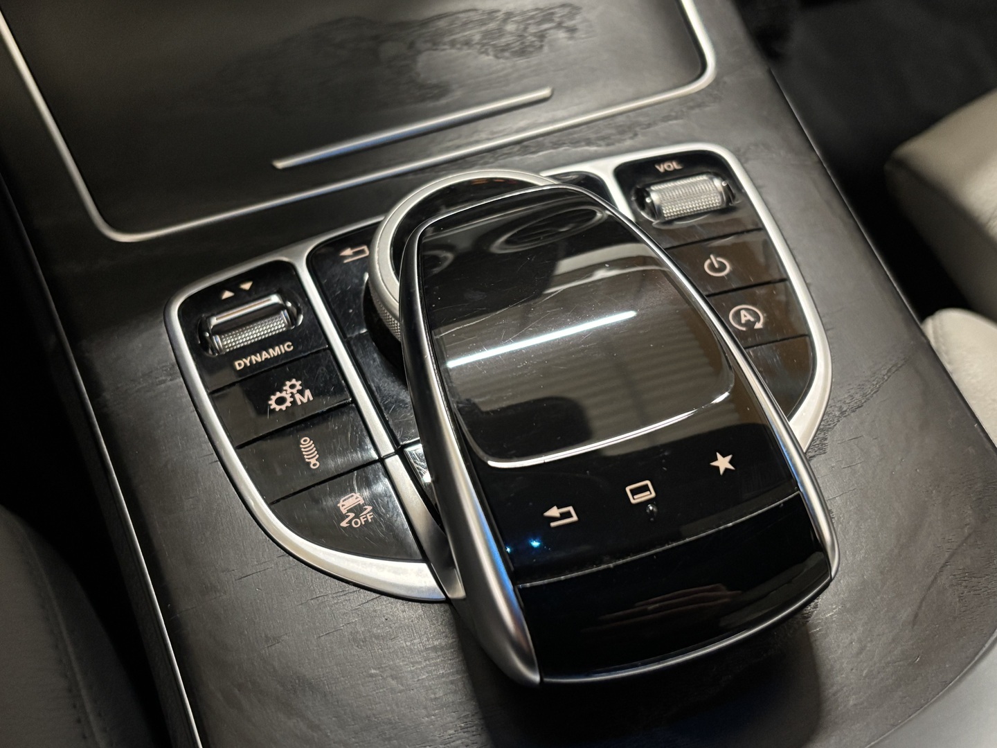 MERCEDES-BENZ C 43 AMG 2016