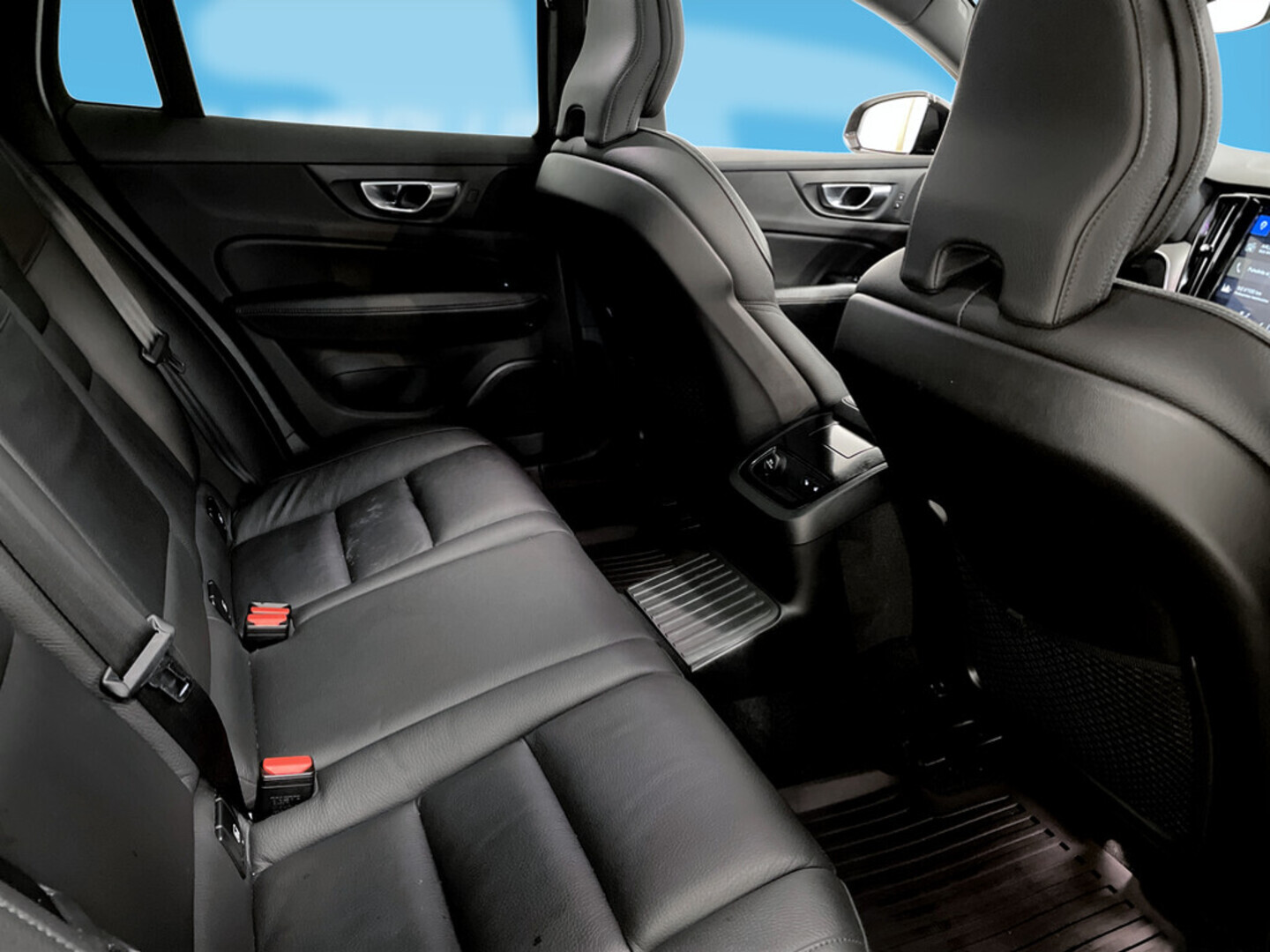 VOLVO V60 2019