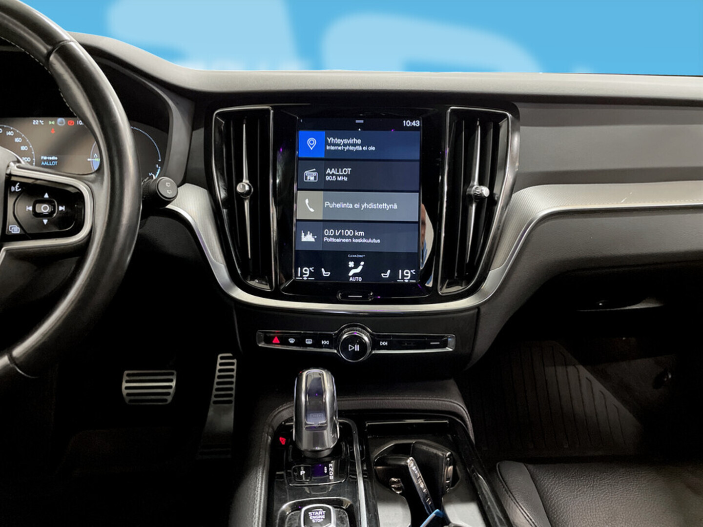 VOLVO V60 2019