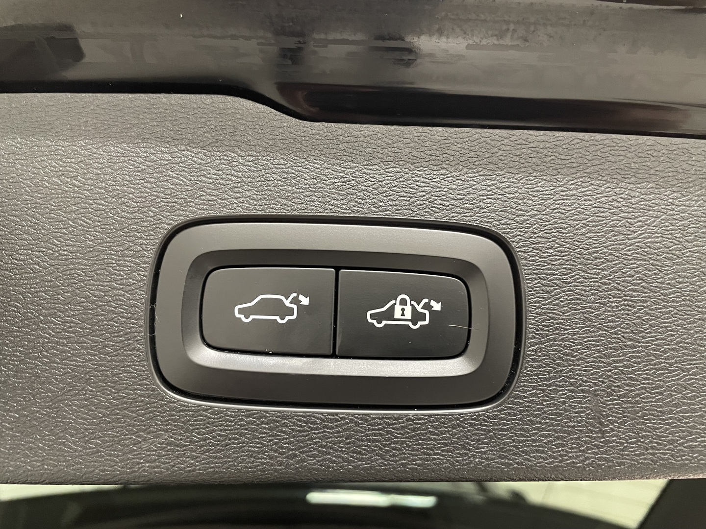 VOLVO V60 2019