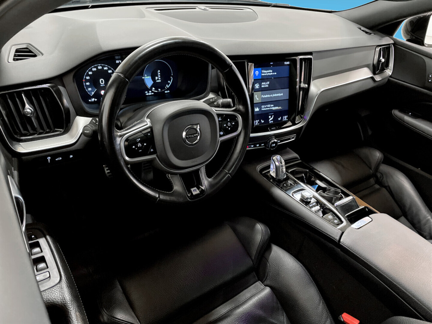 VOLVO V60 2019