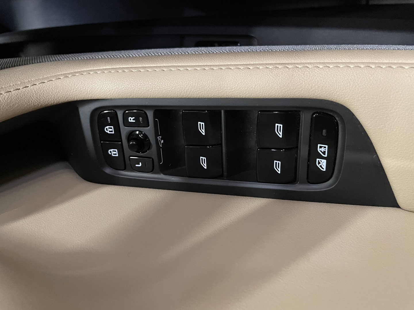 POLESTAR 2 2022