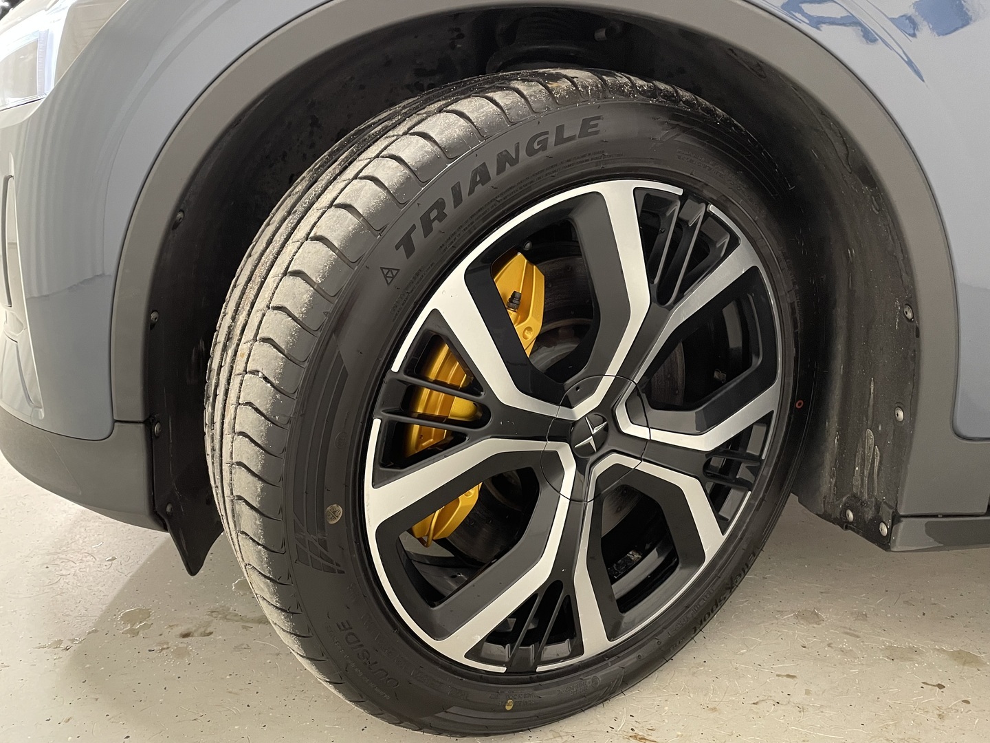 POLESTAR 2 2022