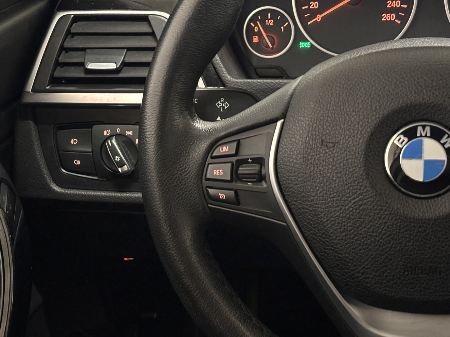 BMW 320 Gran Turismo 2019