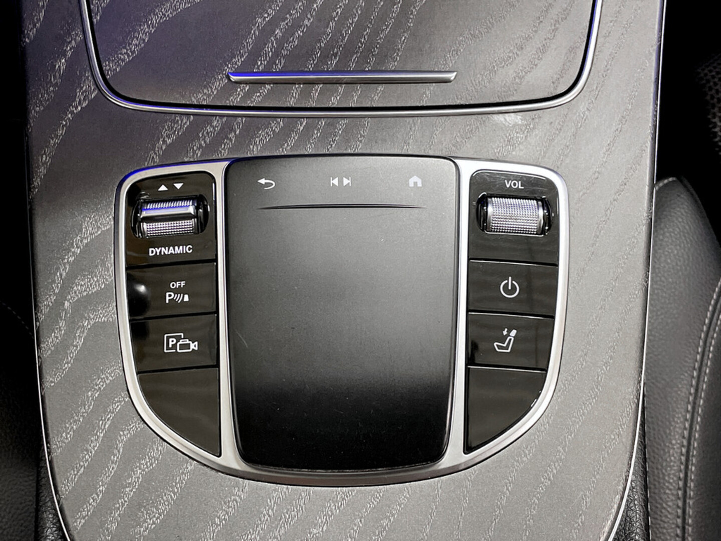 MERCEDES-BENZ E 2021