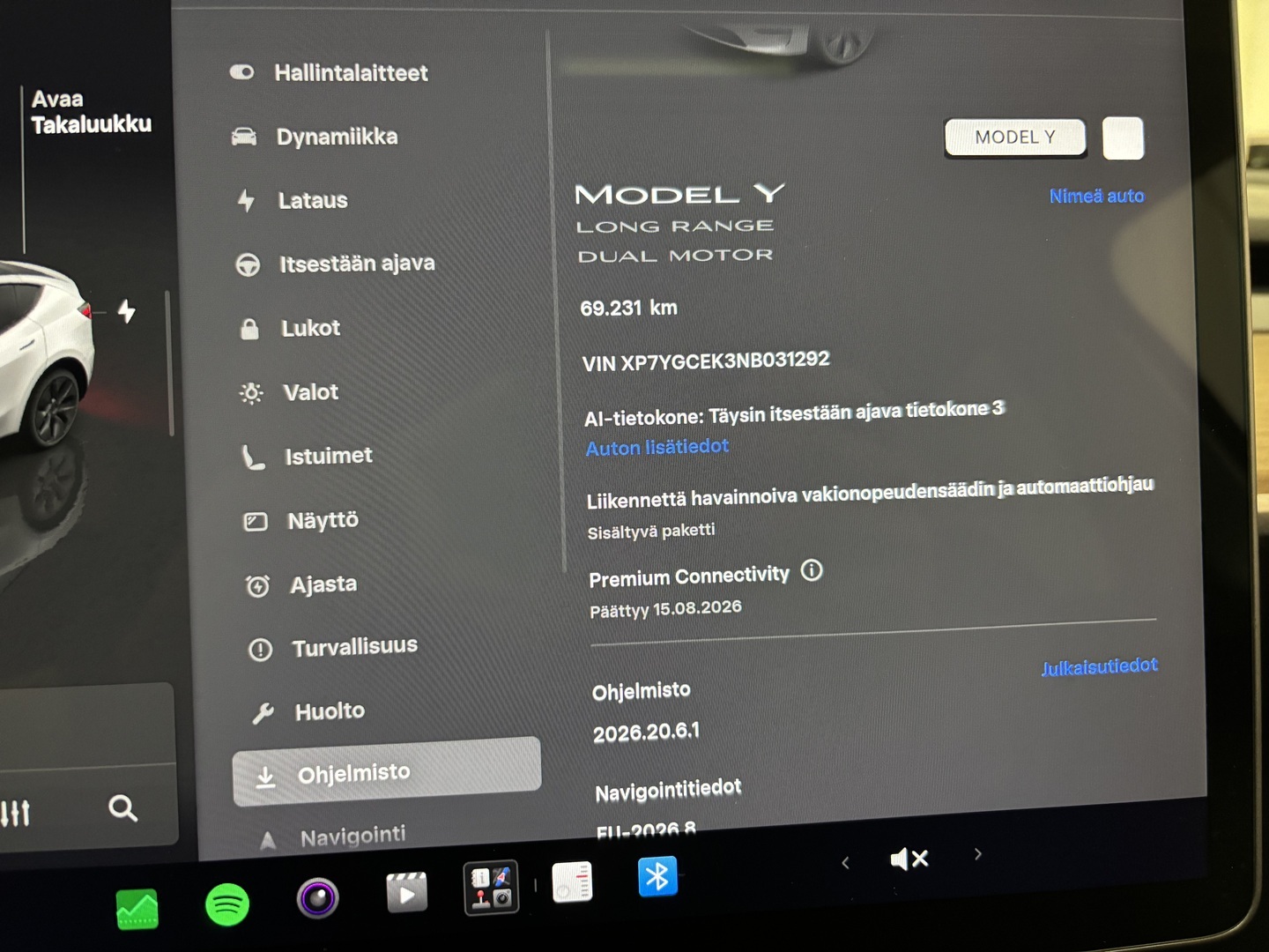 TESLA Model Y 2022