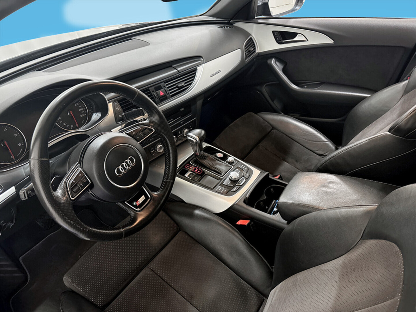 AUDI A6 2012