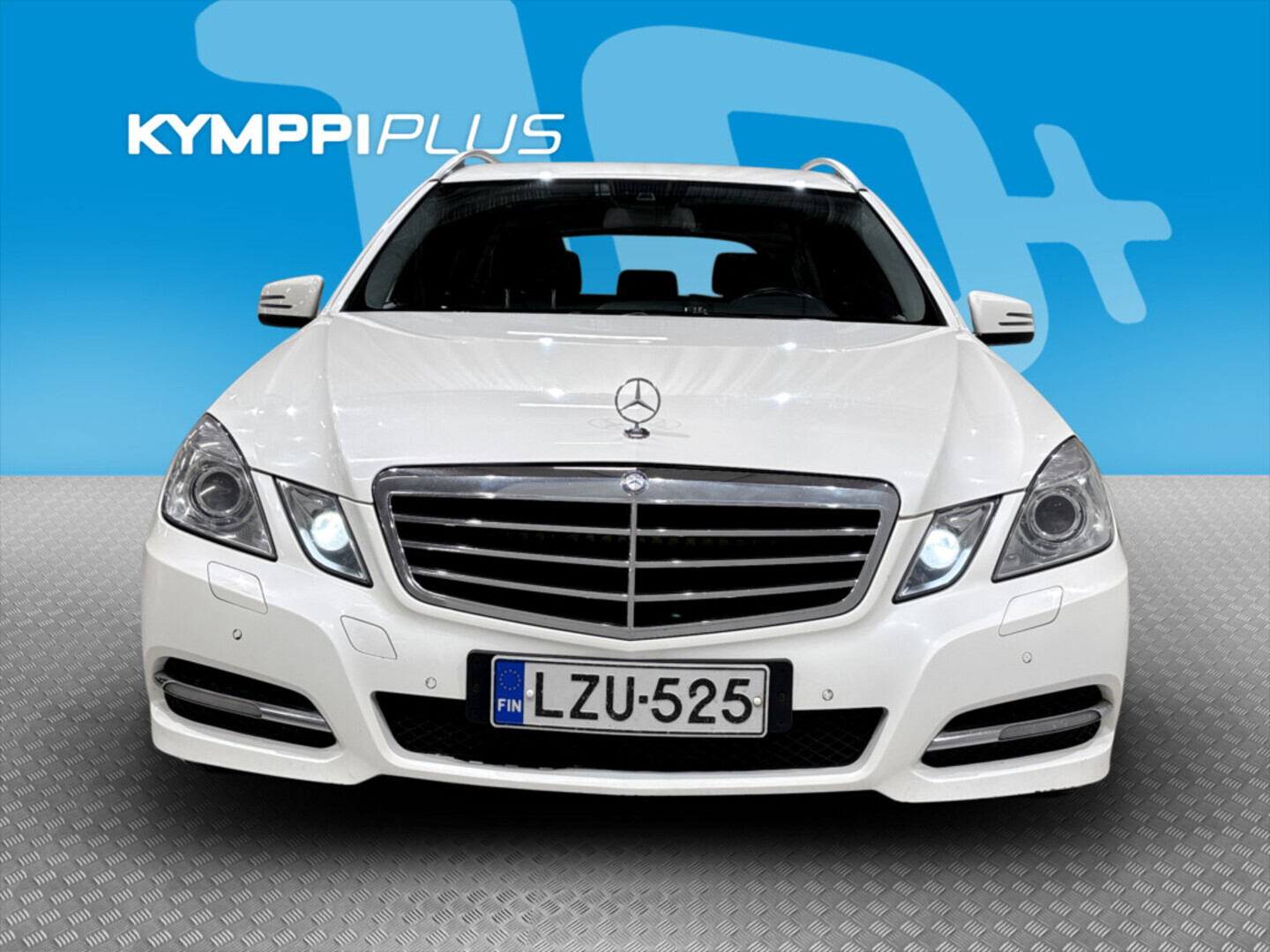 MERCEDES-BENZ E 2013